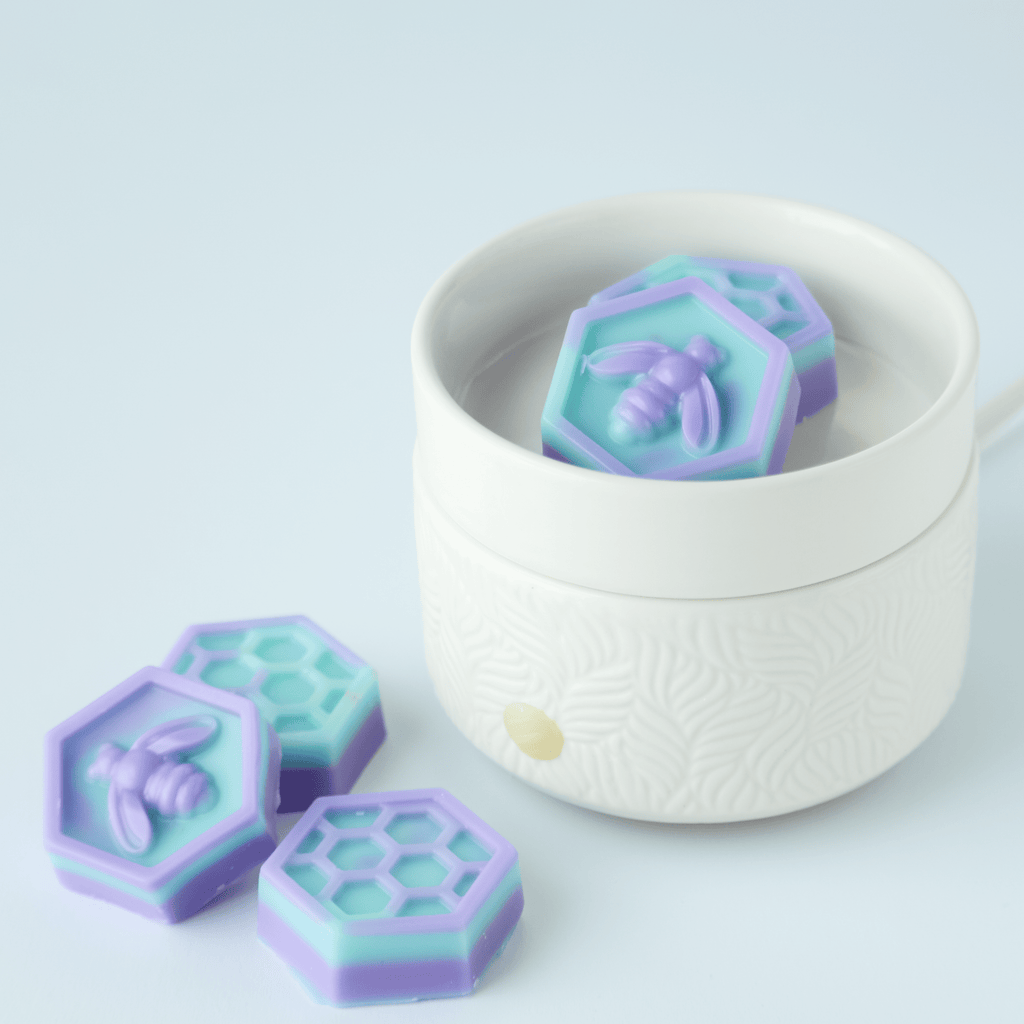 Twist Wax Melts Honeycomb Shaped 3 oz.