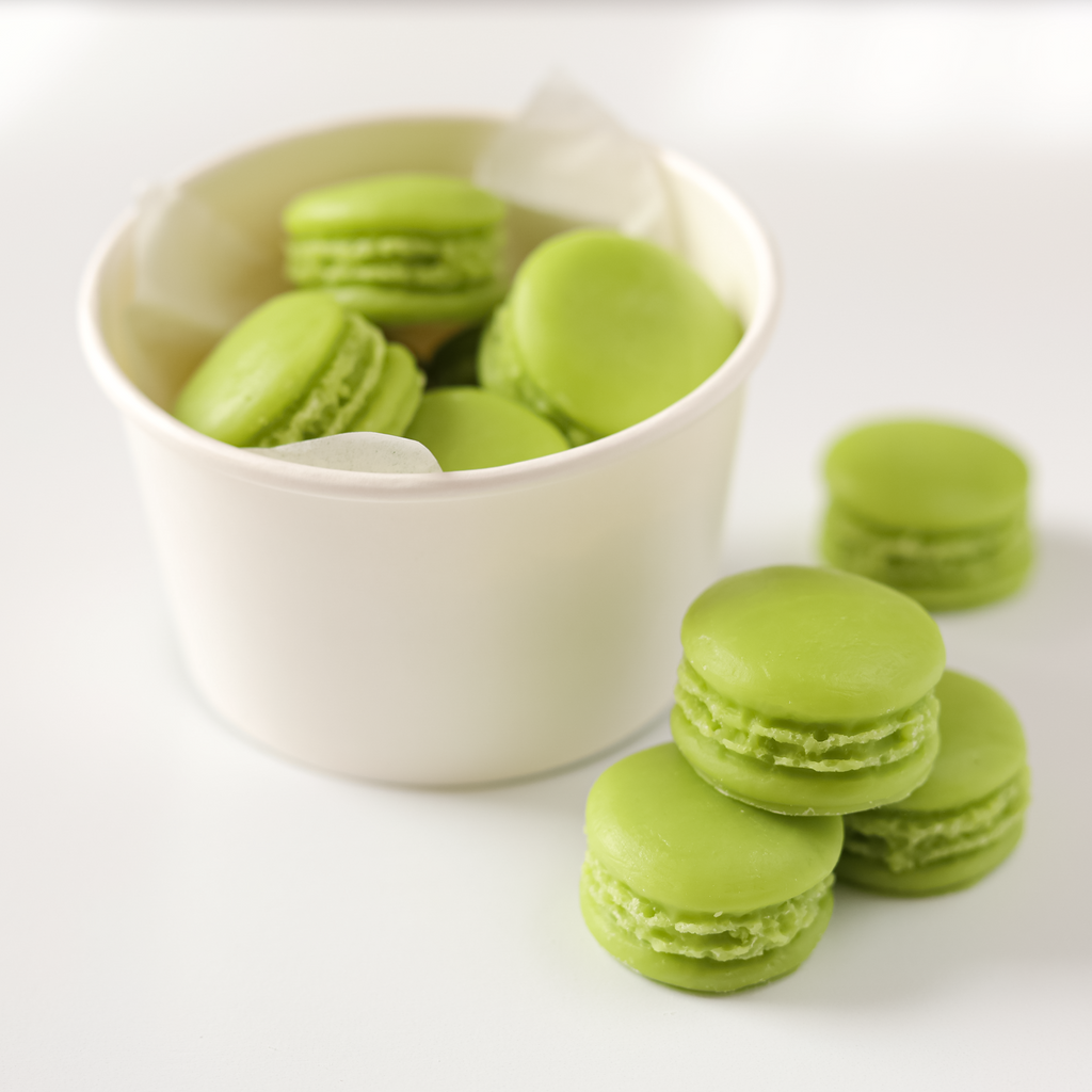 Pistachio Macaron Wax Melts – Light Green, Sweet Nutty Bakery Fragrance